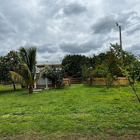 Maria'S Tiny Barn Guest House Homestead Luaran gambar