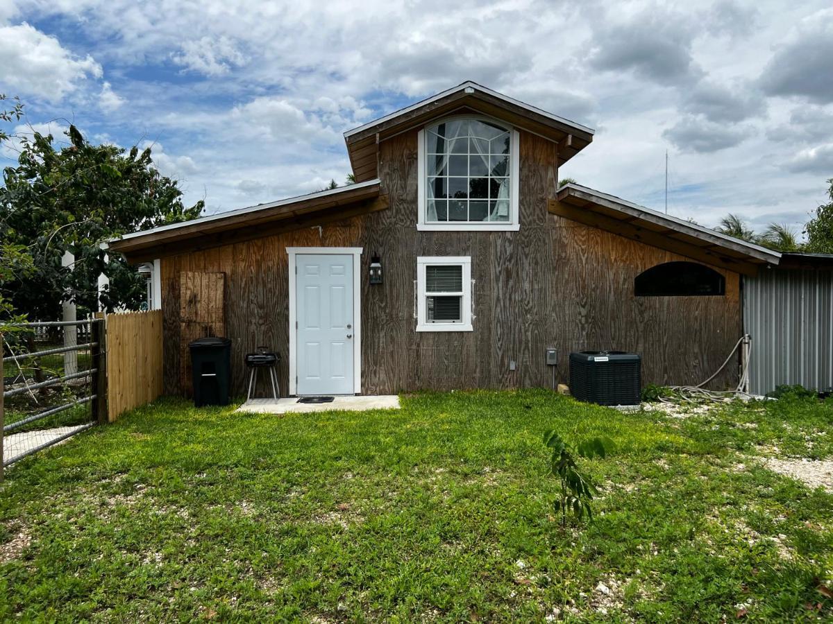 Maria'S Tiny Barn Guest House Homestead Luaran gambar